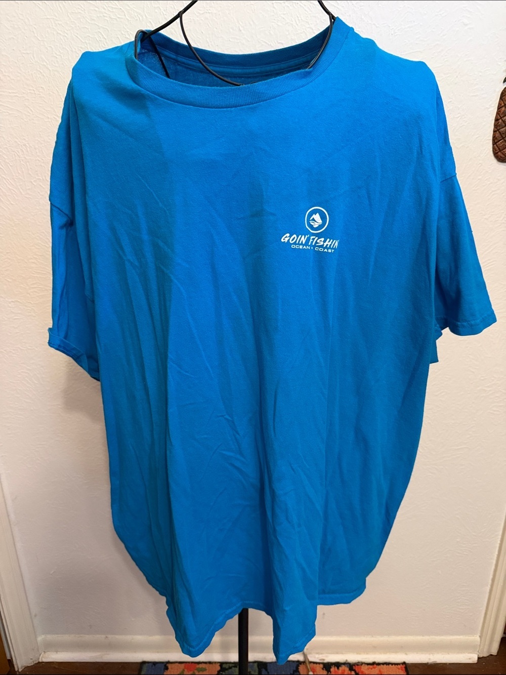🎣🎣🎣3 for 12$🎣🎣🎣Goin' Fishin' Ocean + Coast Teal Graphic Tee